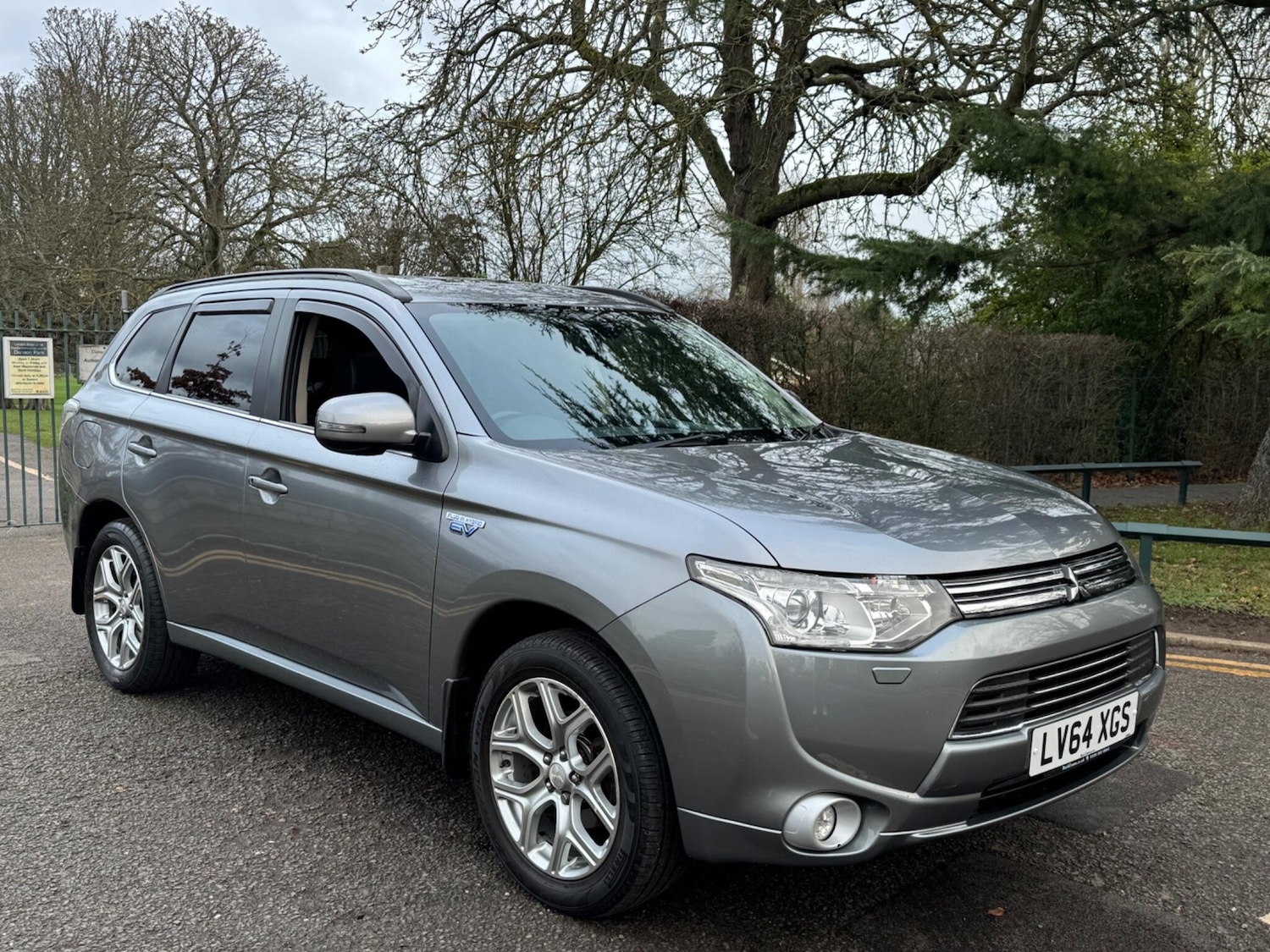 Used Mitsubishi Outlander 2014 for sale - 77278607: Photo 1