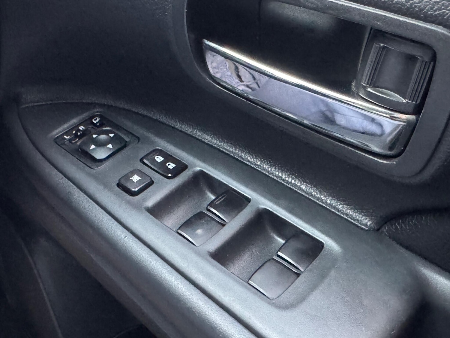 Used Mitsubishi Outlander 2014 for sale - 77278607: Photo 33