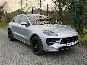 Used Porsche Macan 2021 for sale - 77957450: Photo