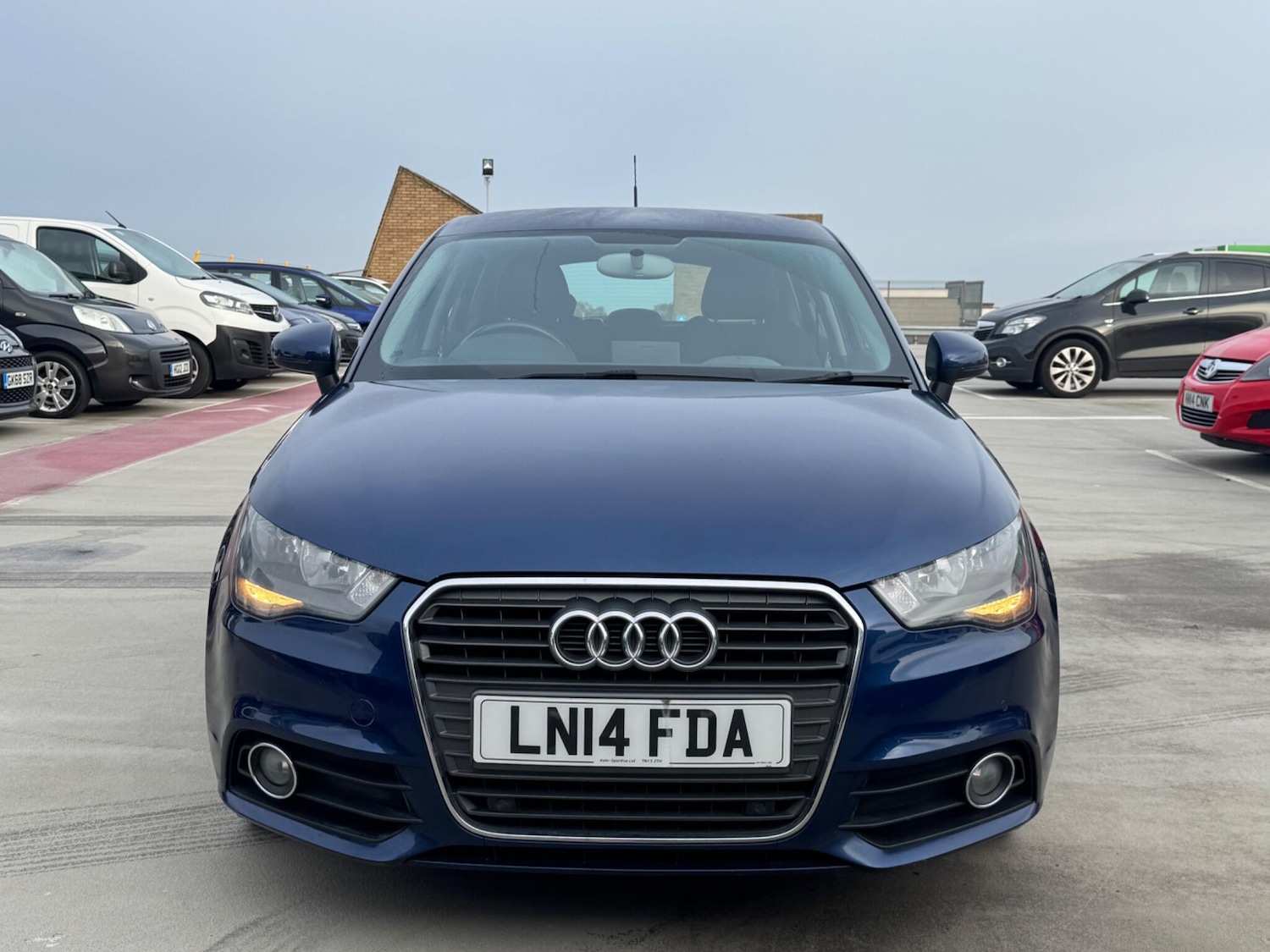 Used Audi A1 2014 for sale - 77016105: Photo 2