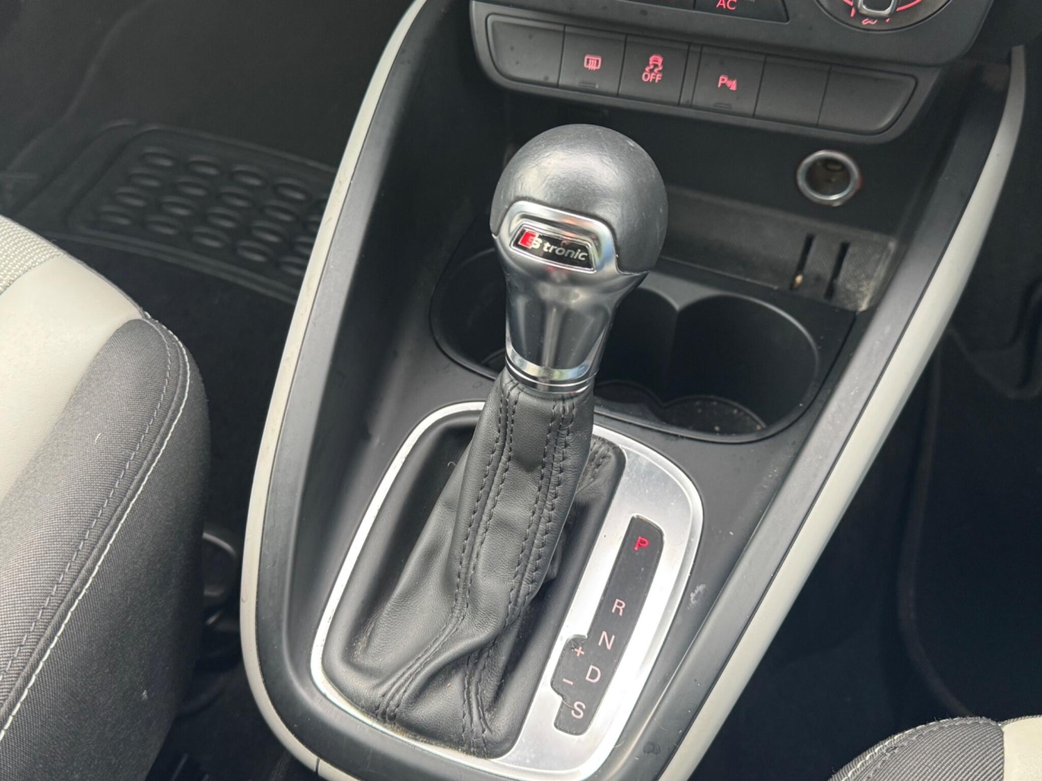 Used Audi A1 2014 for sale - 77016105: Photo 24