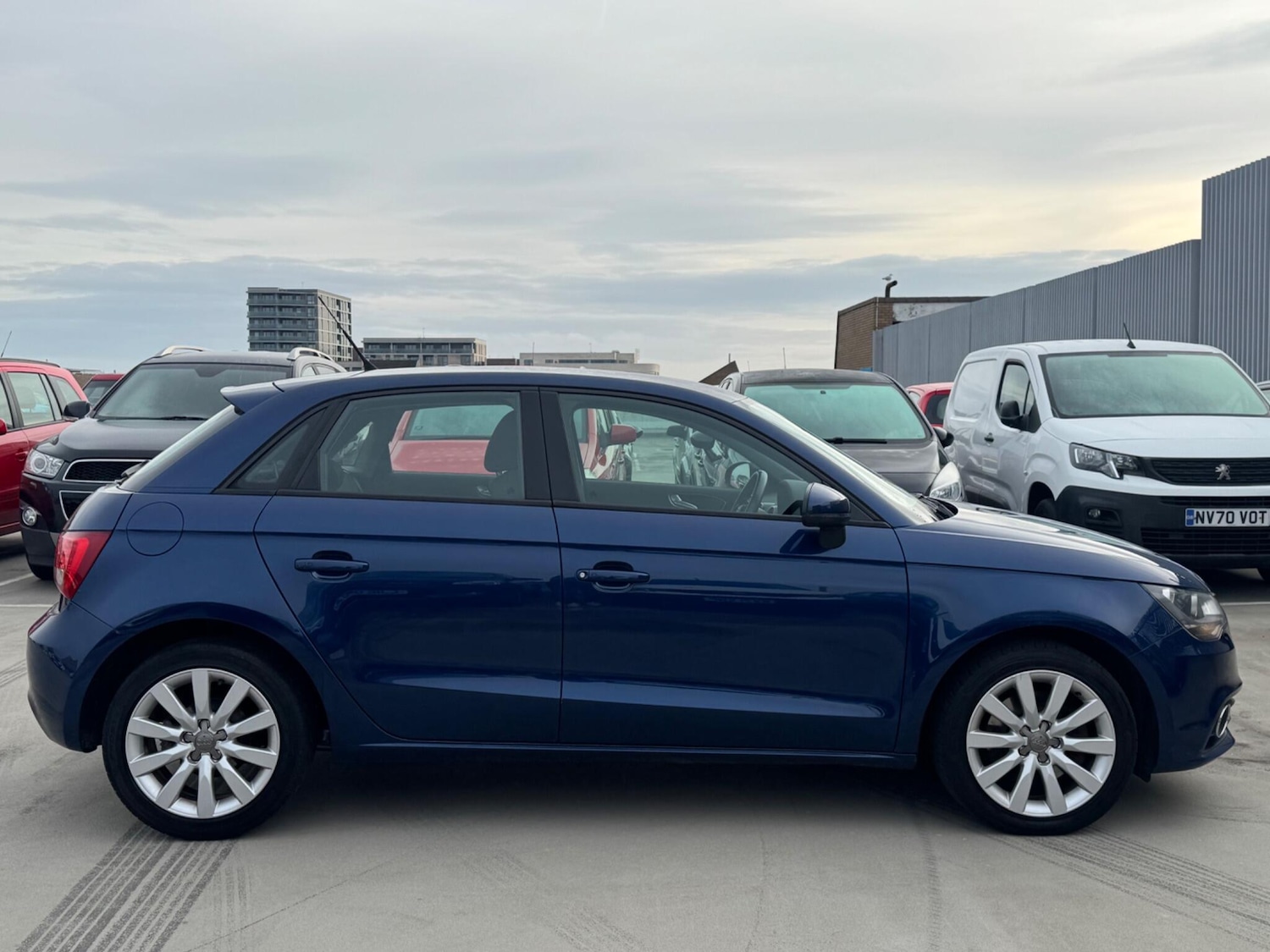 Used Audi A1 2014 for sale - 77016105: Photo 8