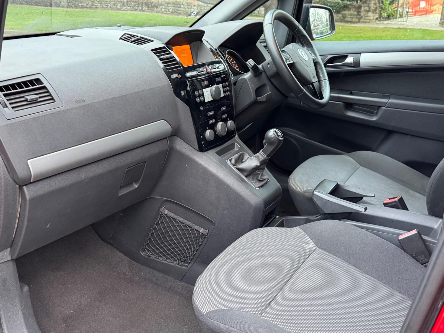 Used Vauxhall Zafira 2013 for sale - 76952684: Photo 14