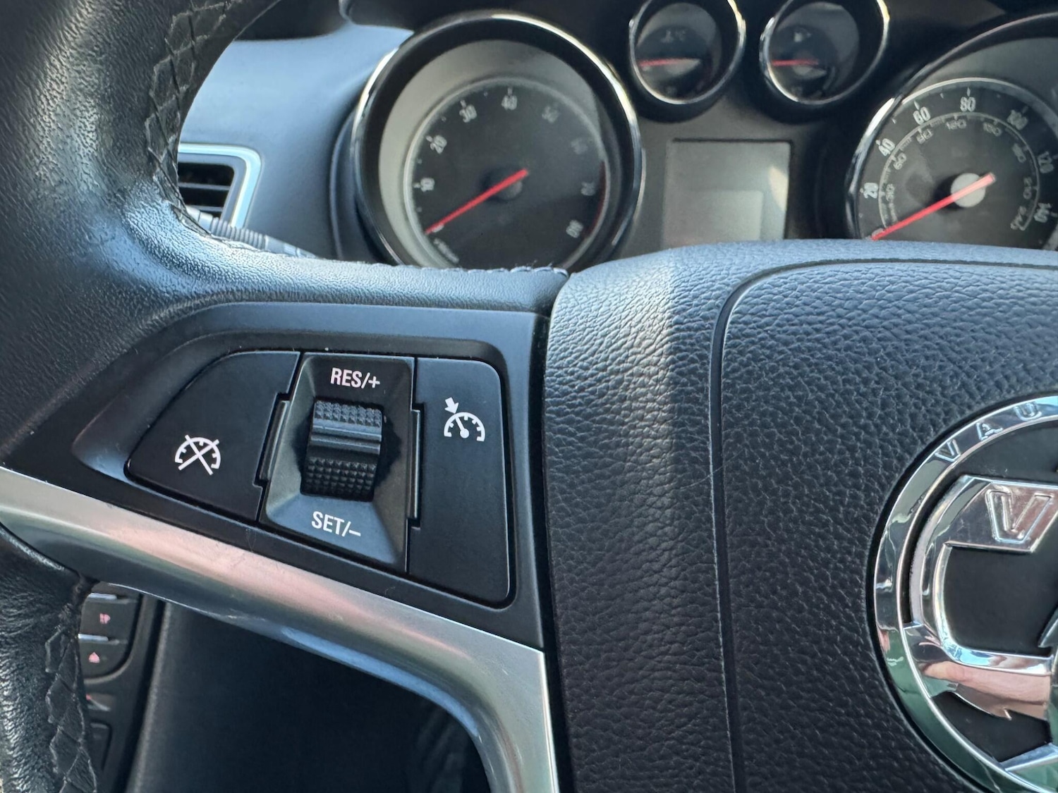 Used Vauxhall Meriva 2016 for sale - 77073949: Photo 24