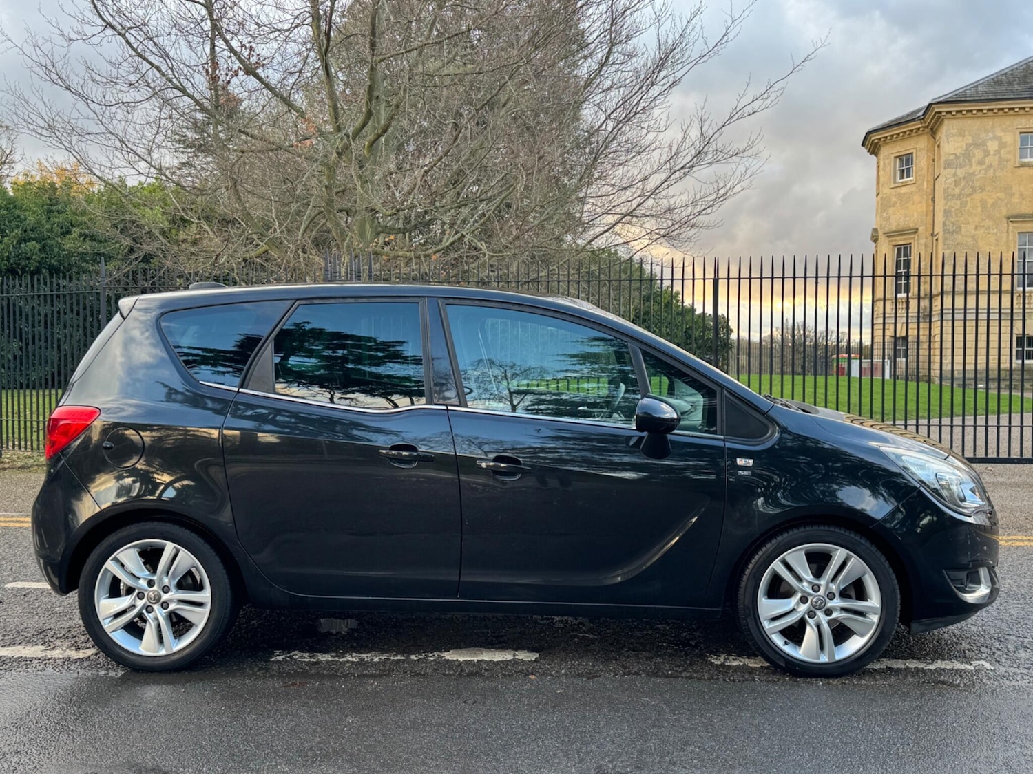 Used Vauxhall Meriva 2016 for sale - 77073949: Photo 8
