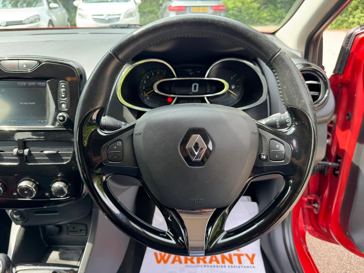 Used Renault Clio 2014 for sale - 77538319: Photo 35