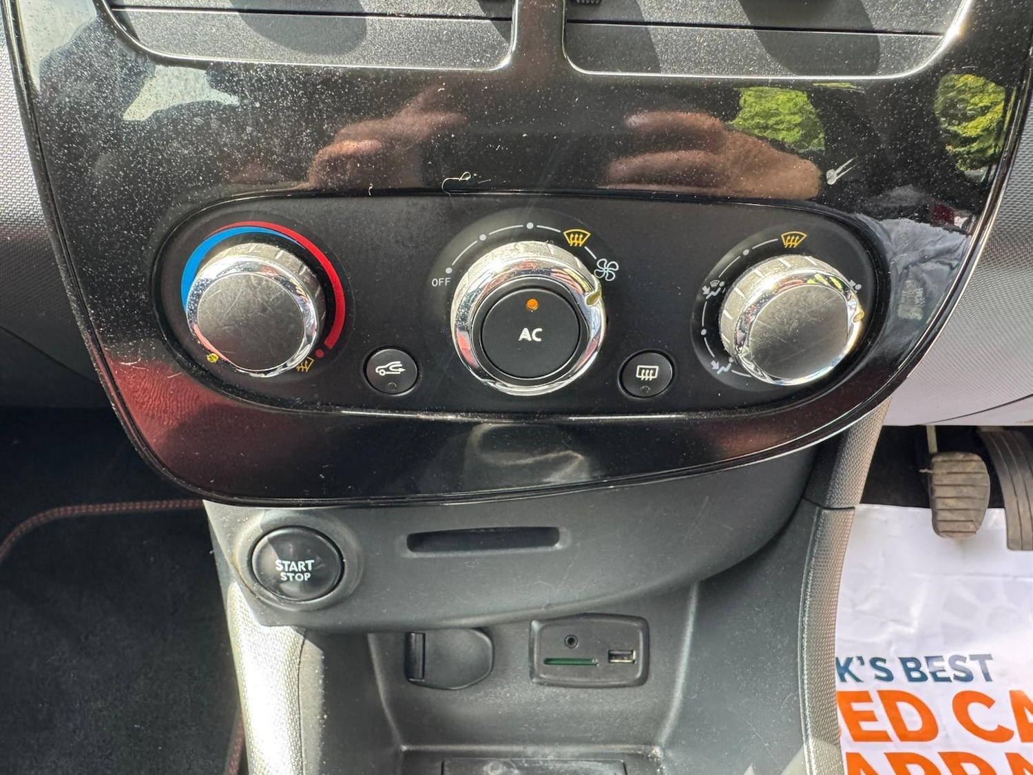 Used Renault Clio 2014 for sale - 77538319: Photo 38