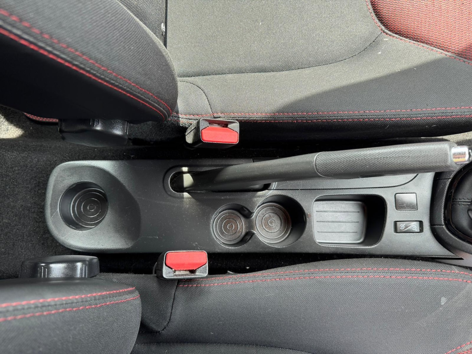 Used Renault Clio 2014 for sale - 77538319: Photo 42