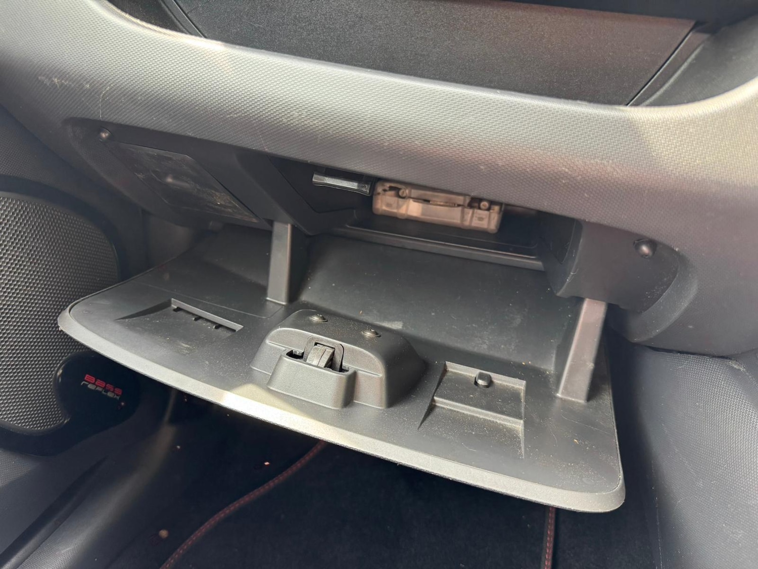 Used Renault Clio 2014 for sale - 77538319: Photo 44