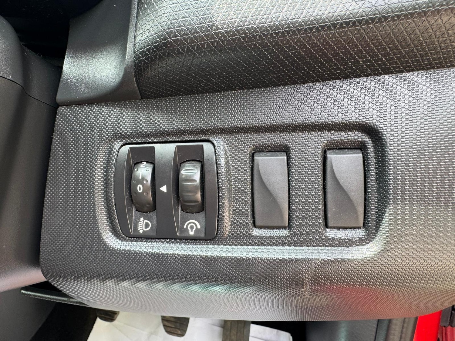 Used Renault Clio 2014 for sale - 77538319: Photo 51