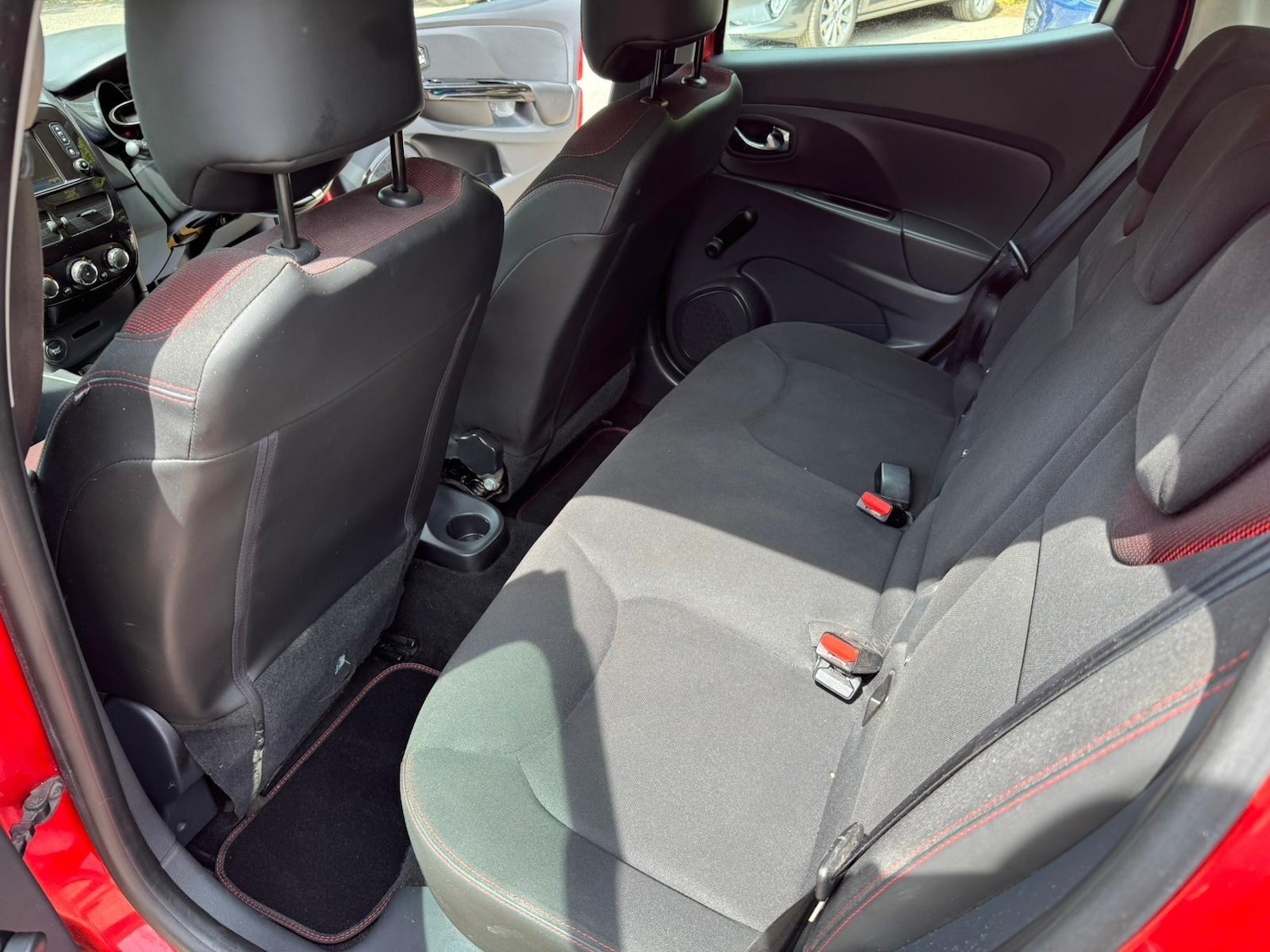 Used Renault Clio 2014 for sale - 77538319: Photo 59