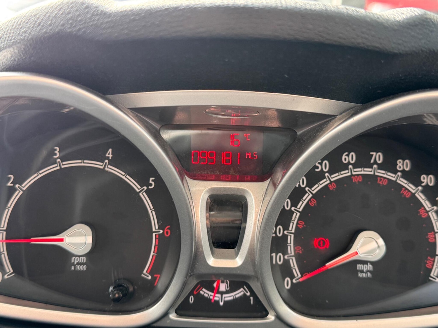 Used Ford Fiesta 2011 for sale - 76348772: Photo 24