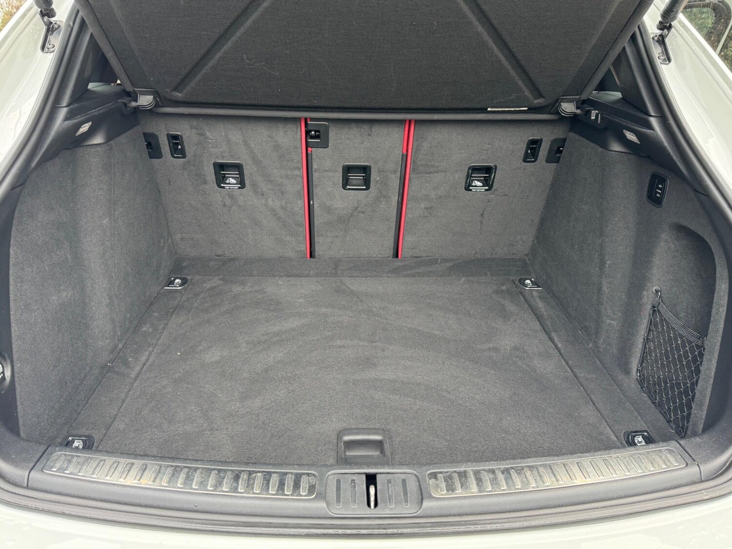 Used Porsche Macan 2017 for sale - 77958419: Photo 34