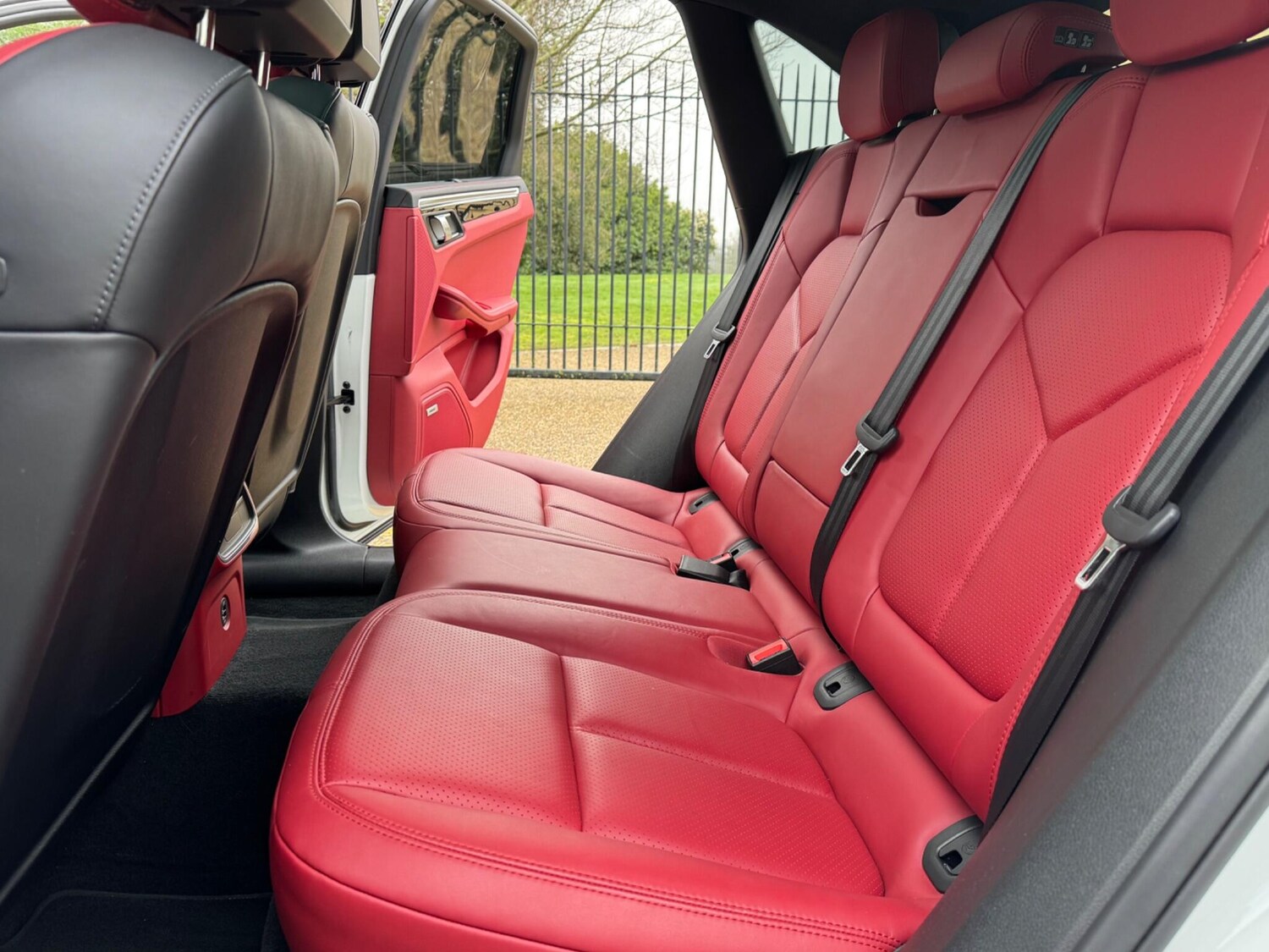 Used Porsche Macan 2017 for sale - 77958419: Photo 39