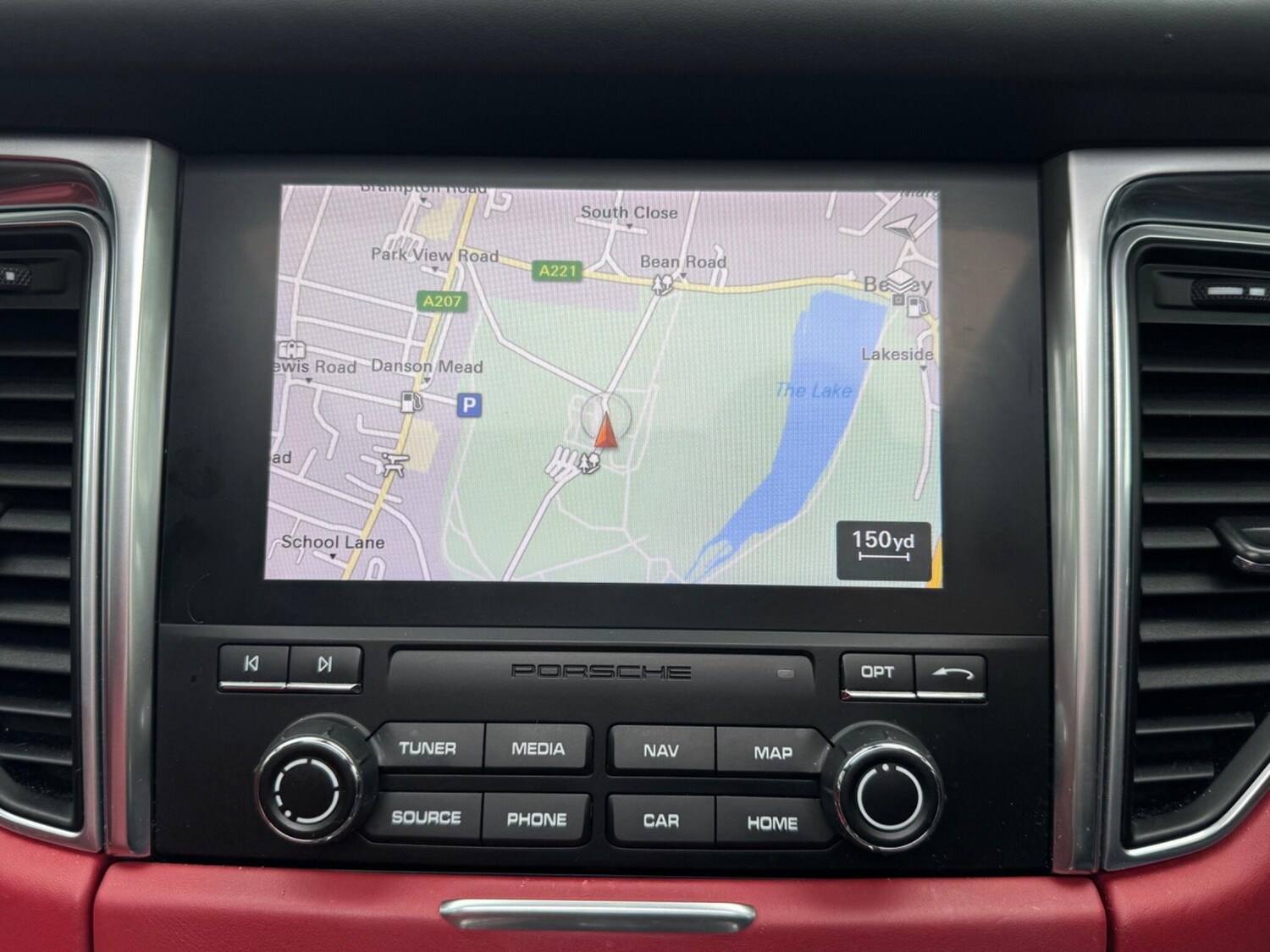 Used Porsche Macan 2017 for sale - 77958419: Photo 48