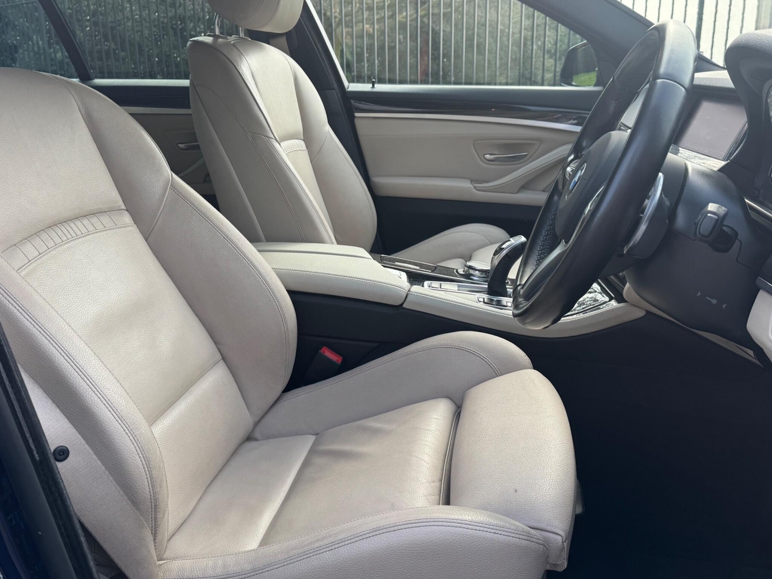 Used BMW 5 Series 2017 for sale - 77909218: Photo 28