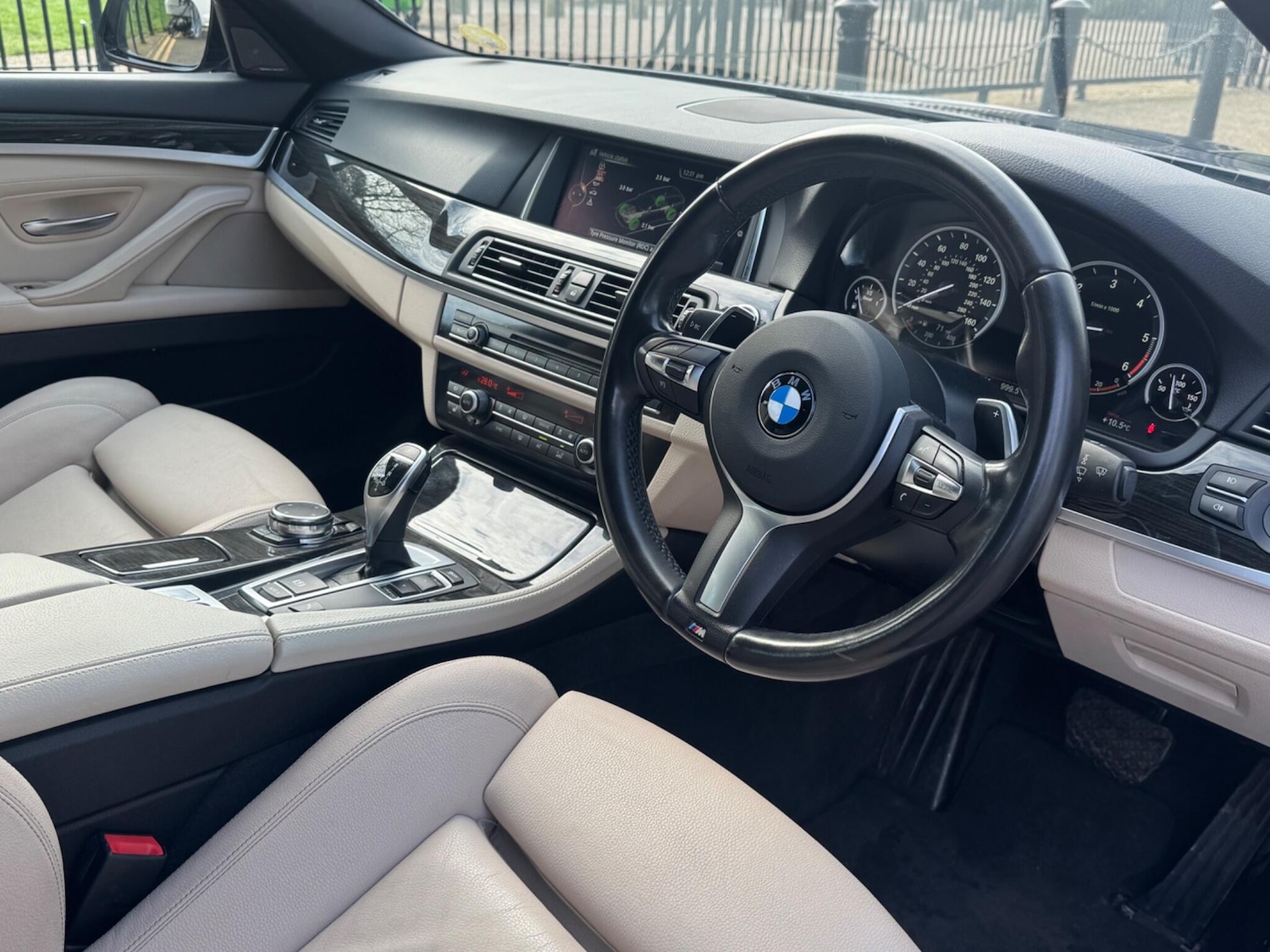 Used BMW 5 Series 2017 for sale - 77909218: Photo 29