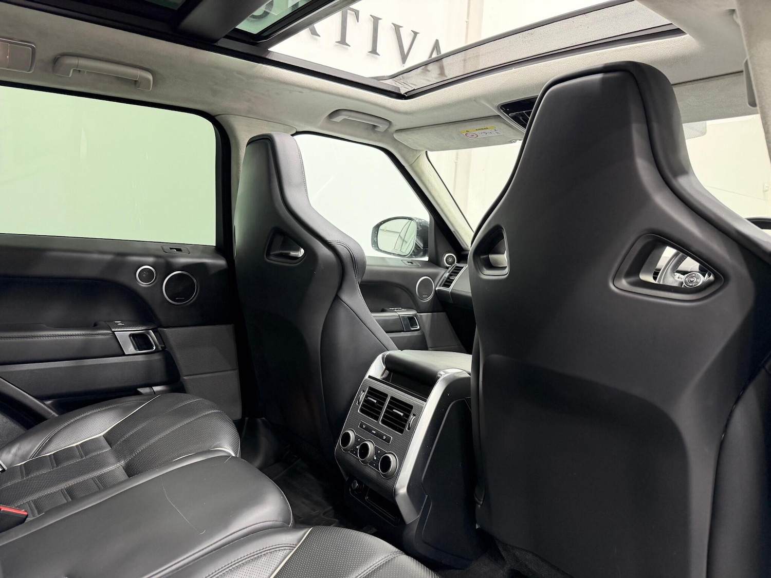 Used Land Rover Range Rover Sport 2017 for sale - 77314868: Photo 10