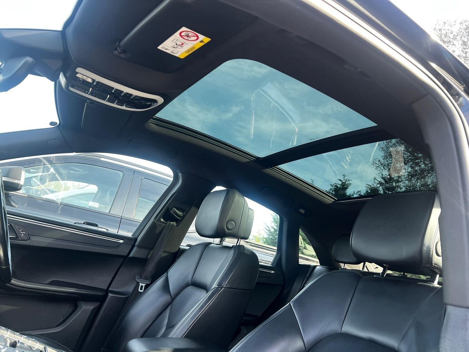 Used Porsche Macan 2018 for sale - 77958588: Photo 11