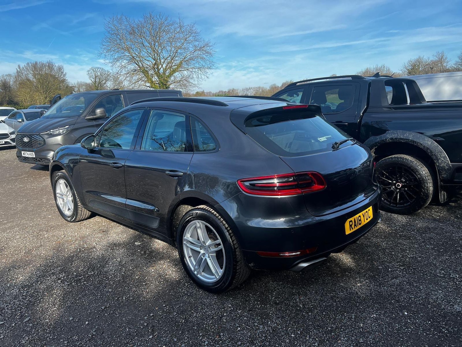 Used Porsche Macan 2018 for sale - 77958588: Photo 3