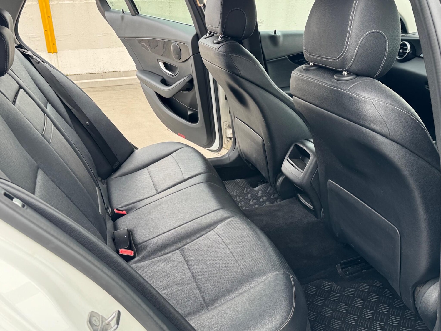 Used Mercedes-Benz C Class 2016 for sale - 77637866: Photo 18