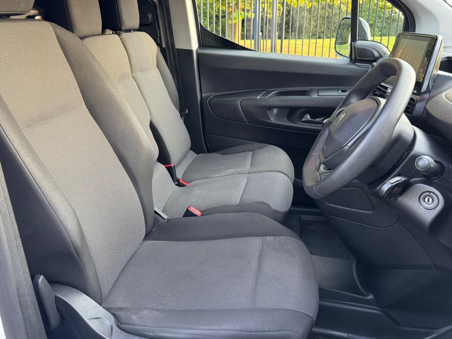 Used Peugeot Partner 2022 for sale - 76200941: Photo 22