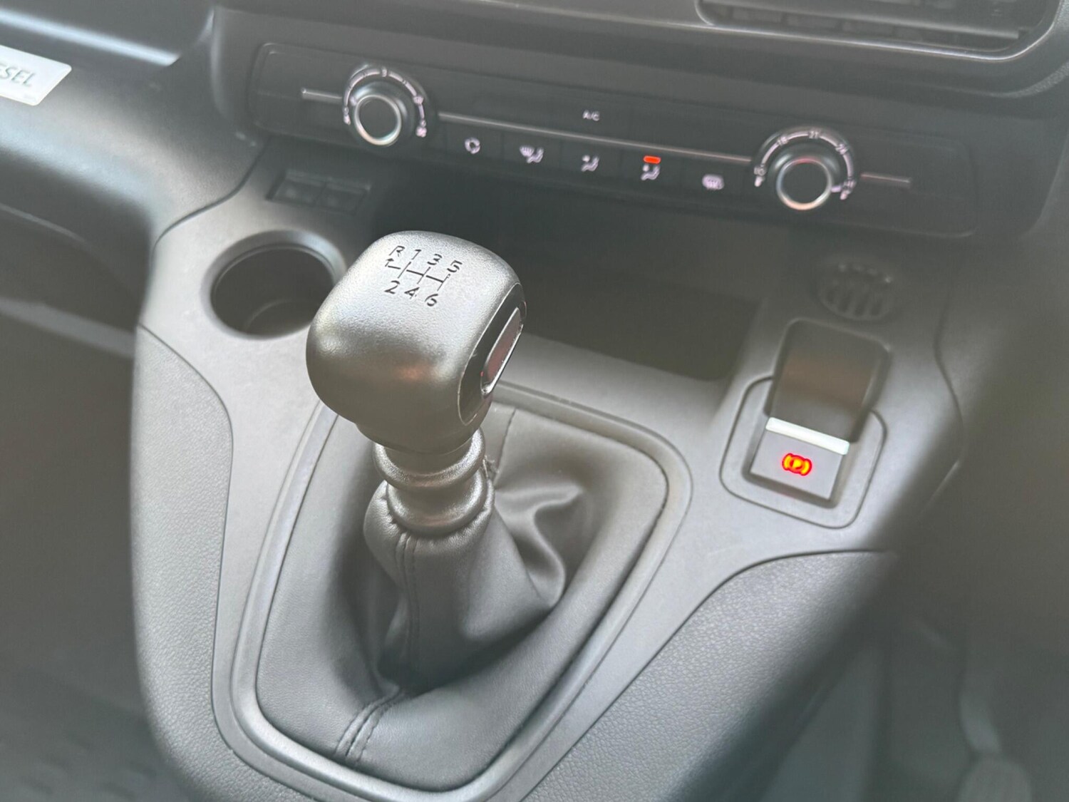 Used Peugeot Partner 2022 for sale - 76200941: Photo 26