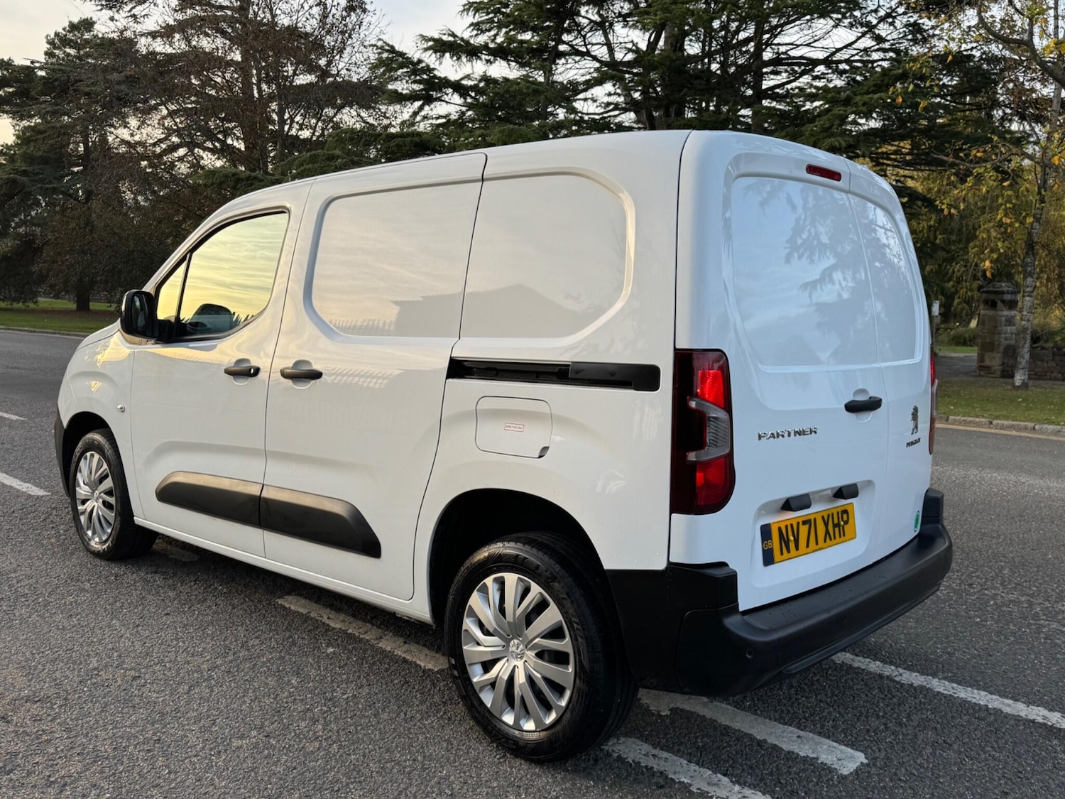 Used Peugeot Partner 2022 for sale - 76200941: Photo 5