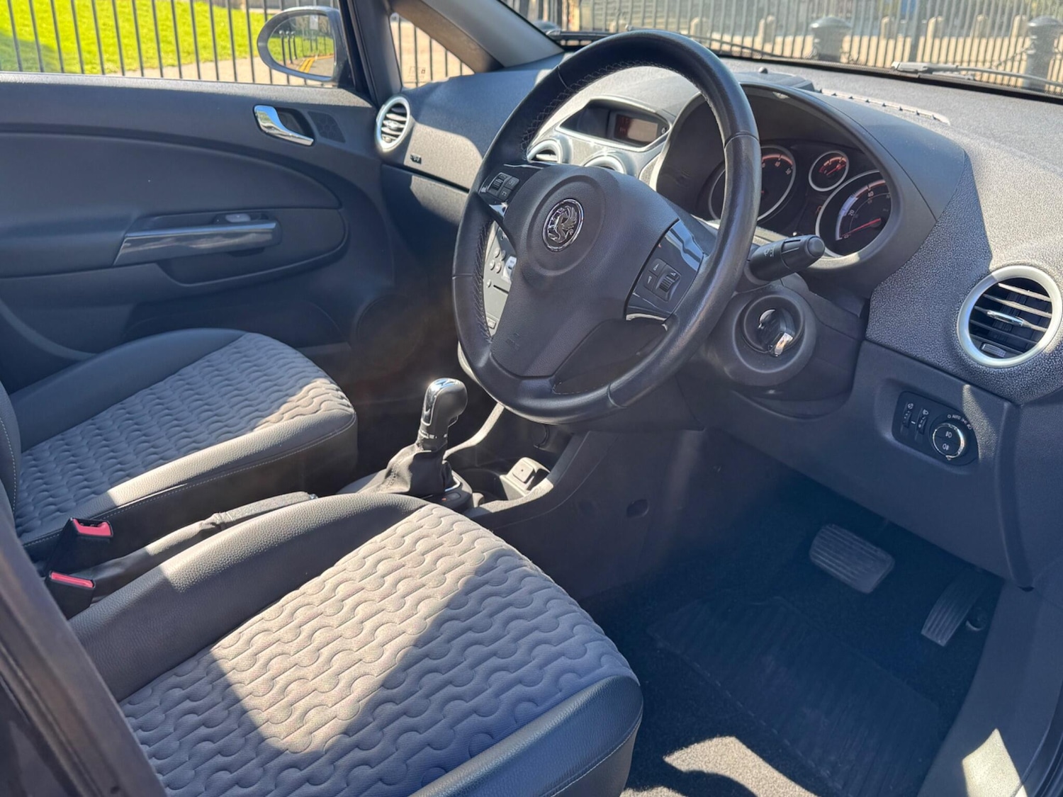 Used Vauxhall Corsa 2011 for sale - 78034828: Photo 21