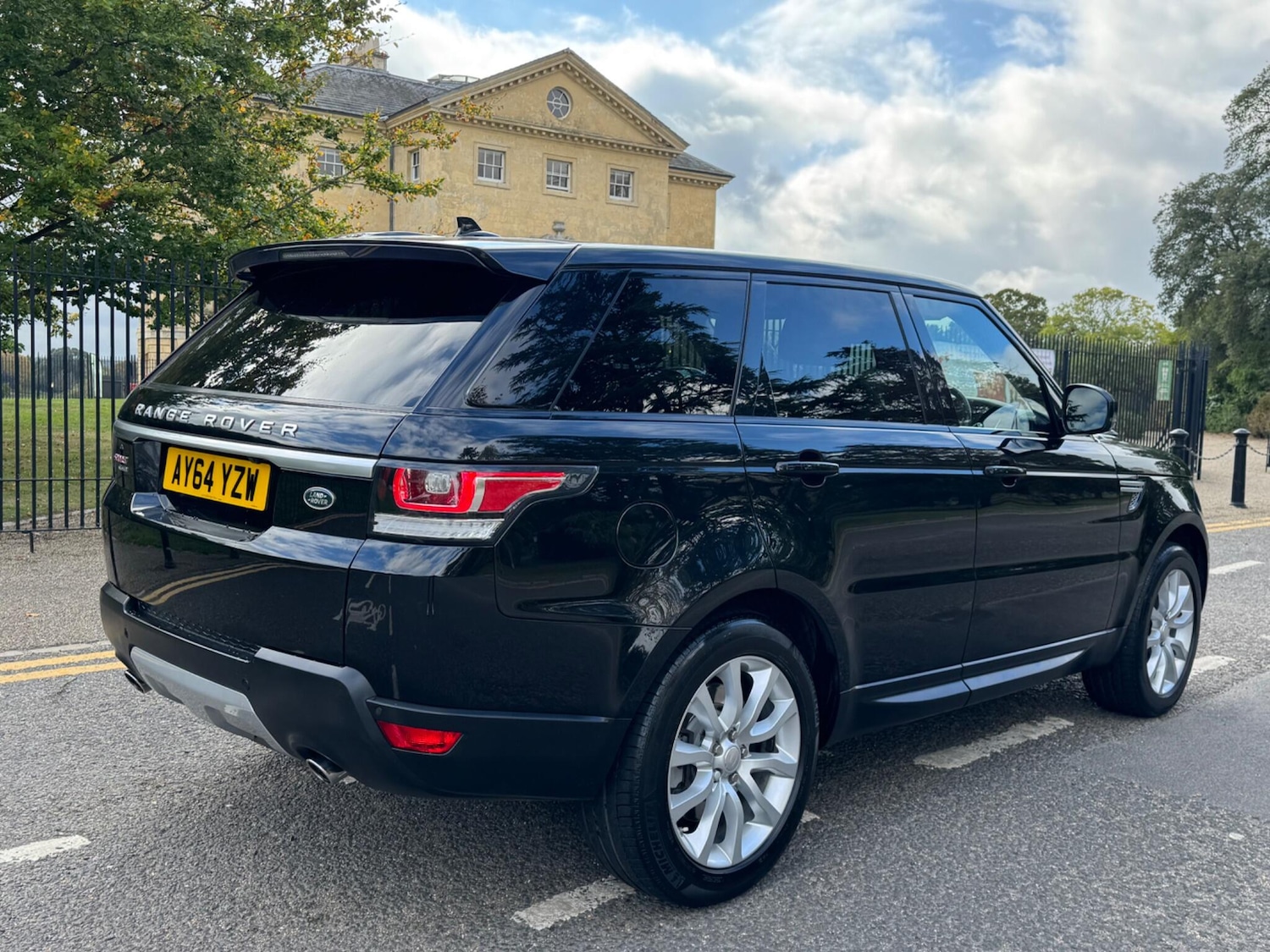 Used Land Rover Range Rover Sport 2014 for sale - 76214203: Photo 7