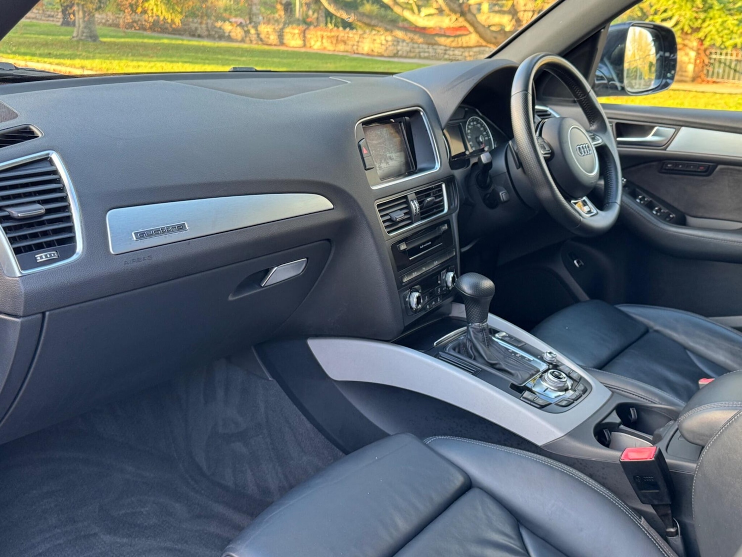 Used Audi Q5 2015 for sale - 76952661: Photo 17