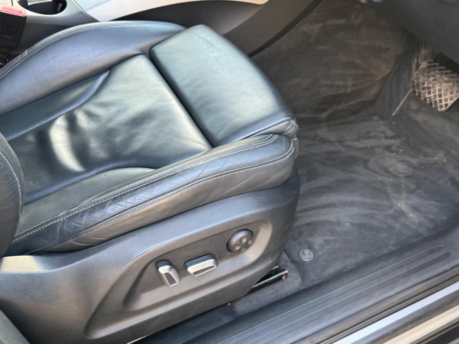 Used Audi Q5 2015 for sale - 76952661: Photo 28