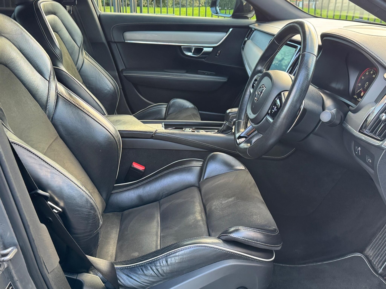 Used Volvo S90 2018 for sale - 76952539: Photo 23