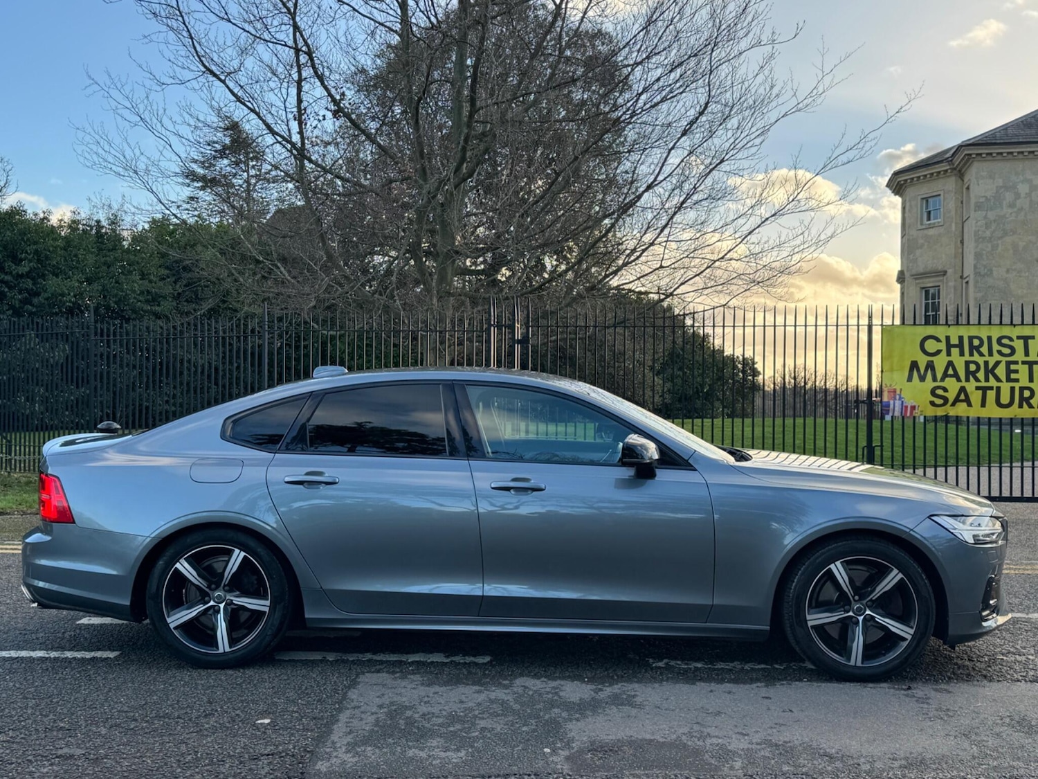 Used Volvo S90 2018 for sale - 76952539: Photo 8