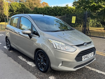 2012 (62) - 1.0T EcoBoost Zetec Euro 5 5dr