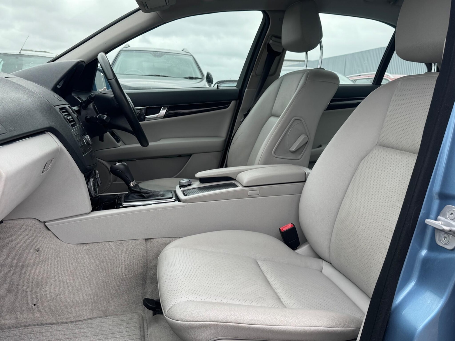 Used Mercedes-Benz C Class 2010 for sale - 77723075: Photo 14