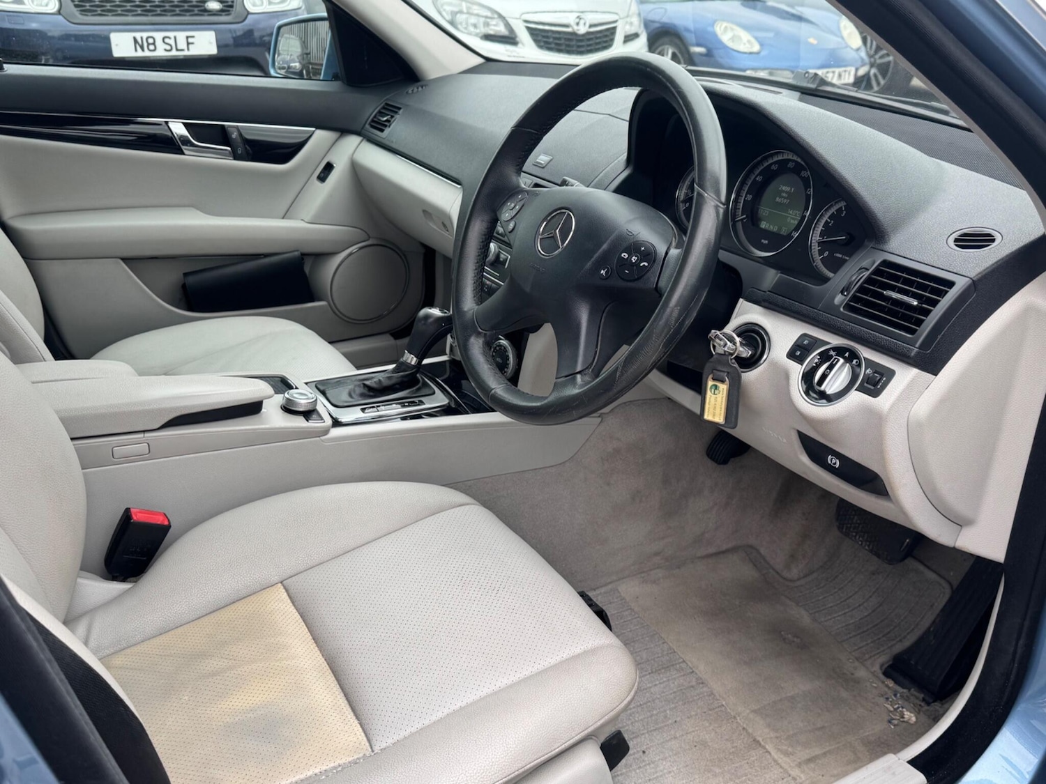 Used Mercedes-Benz C Class 2010 for sale - 77723075: Photo 19