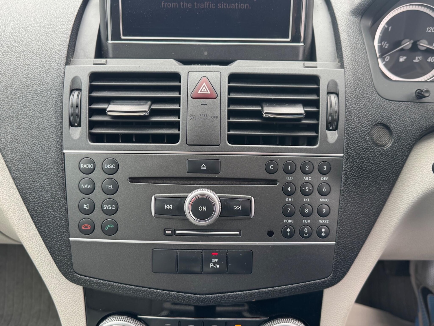 Used Mercedes-Benz C Class 2010 for sale - 77723075: Photo 24