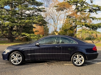 Used Mercedes-Benz CLK 2007 for sale - 76432162: Photo