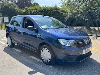 Used Dacia Sandero 2019 for sale - 79483983: Photo