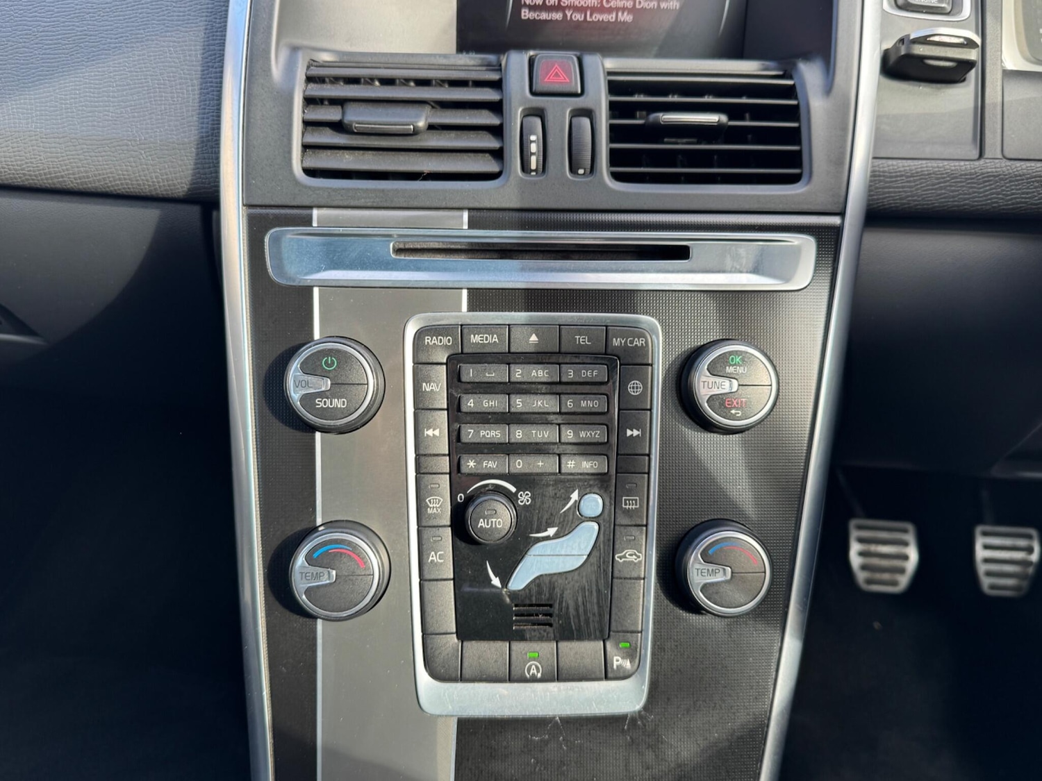 Used Volvo XC60 2014 for sale - 78035179: Photo 23