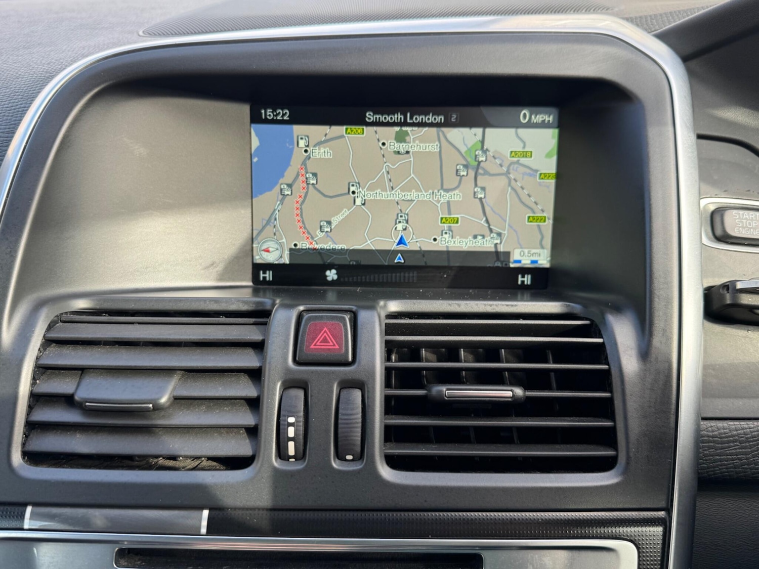 Used Volvo XC60 2014 for sale - 78035179: Photo 25