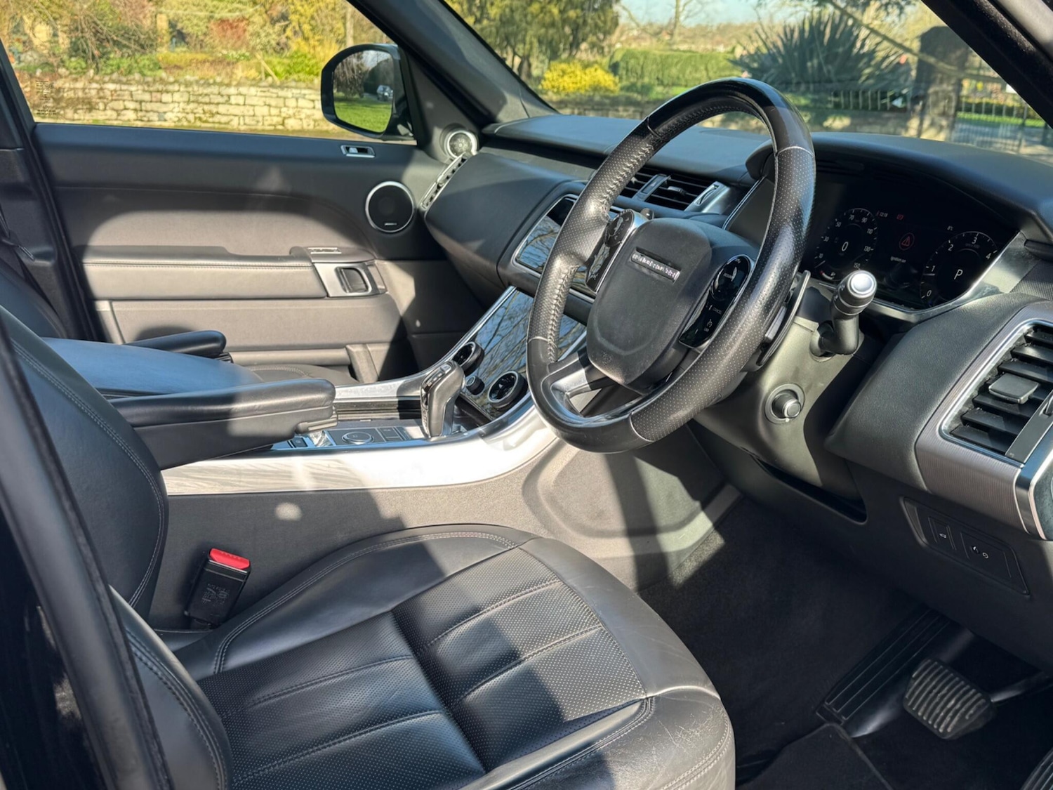 Used Land Rover Range Rover Sport 2018 for sale - 77358635: Photo 14