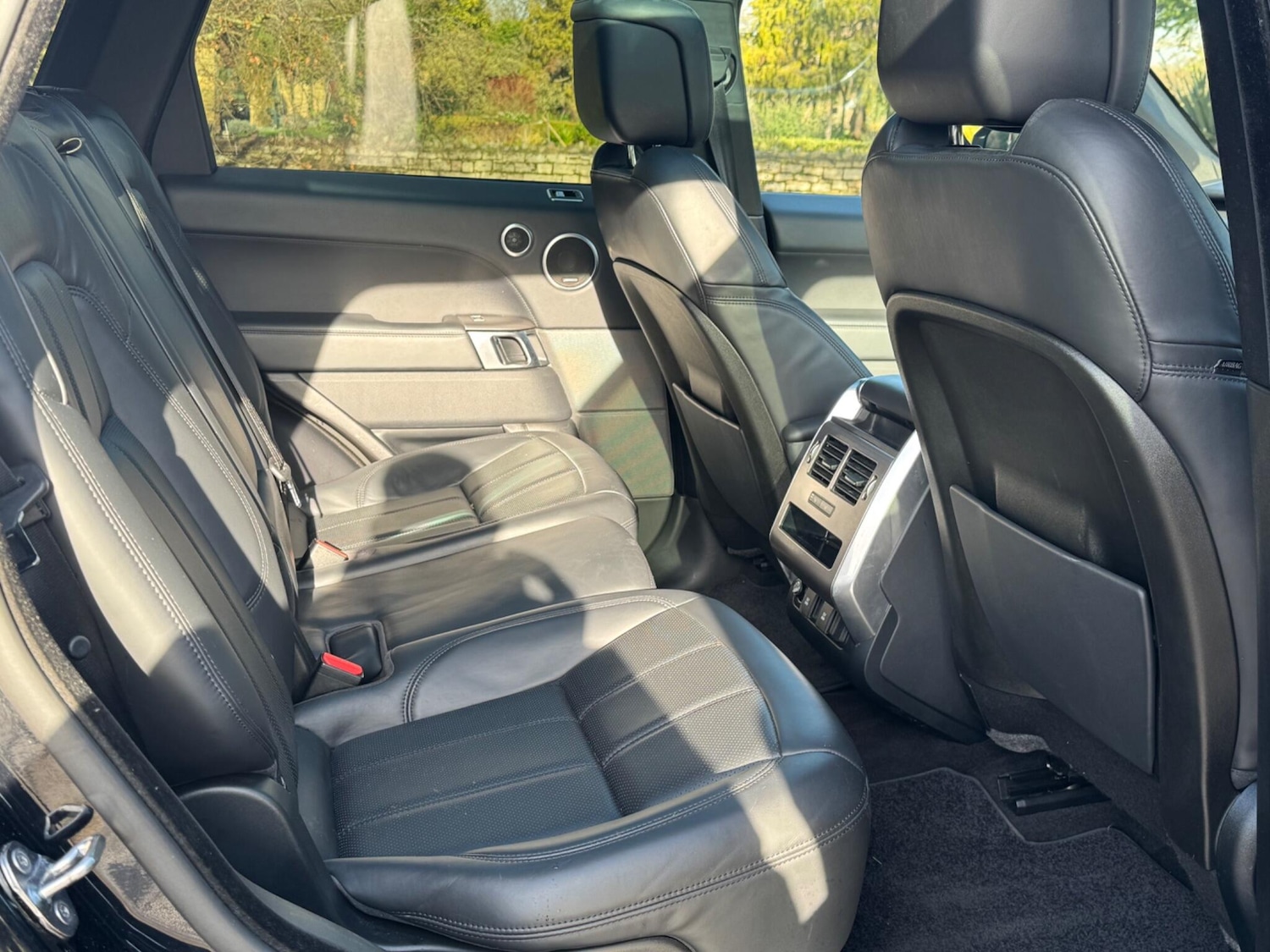 Used Land Rover Range Rover Sport 2018 for sale - 77358635: Photo 18