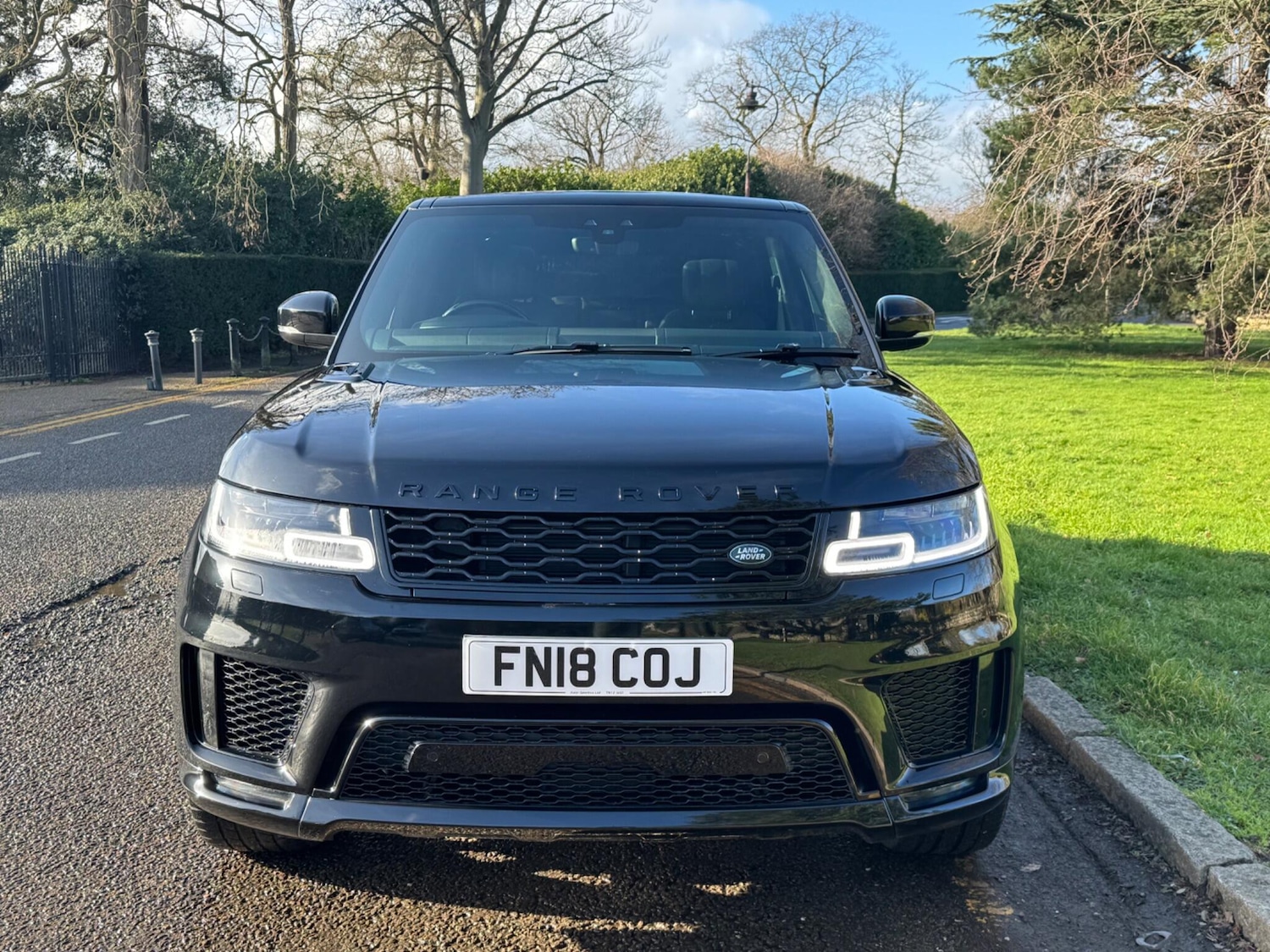 Used Land Rover Range Rover Sport 2018 for sale - 77358635: Photo 2