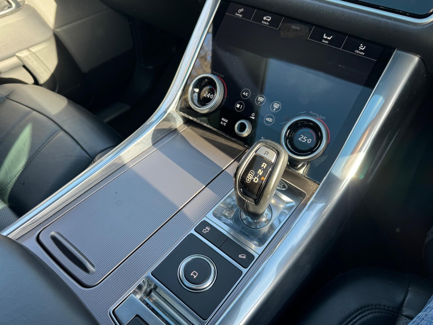 Used Land Rover Range Rover Sport 2018 for sale - 77358635: Photo 29