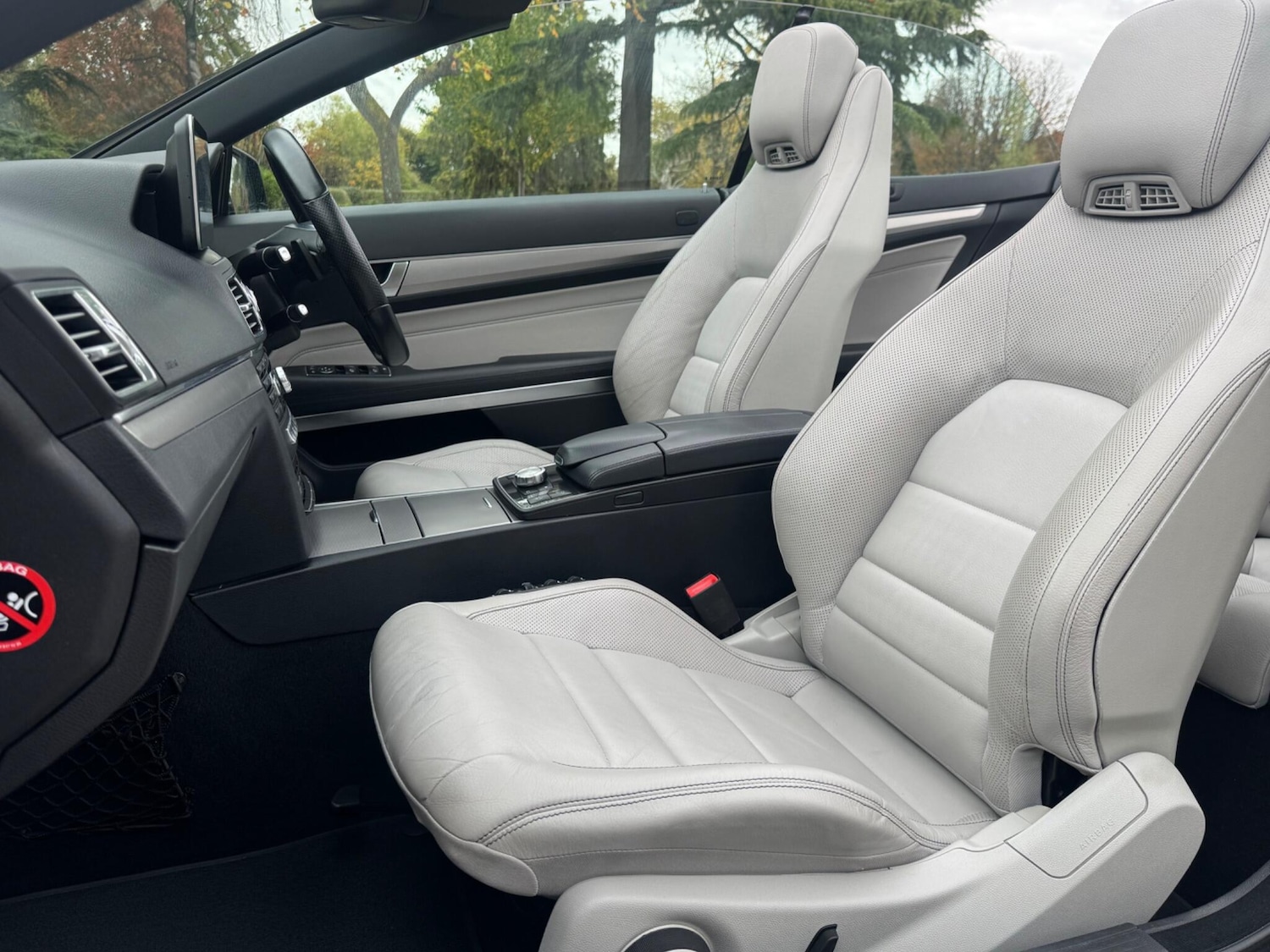 Used Mercedes-Benz E Class 2013 for sale - 76306318: Photo 17