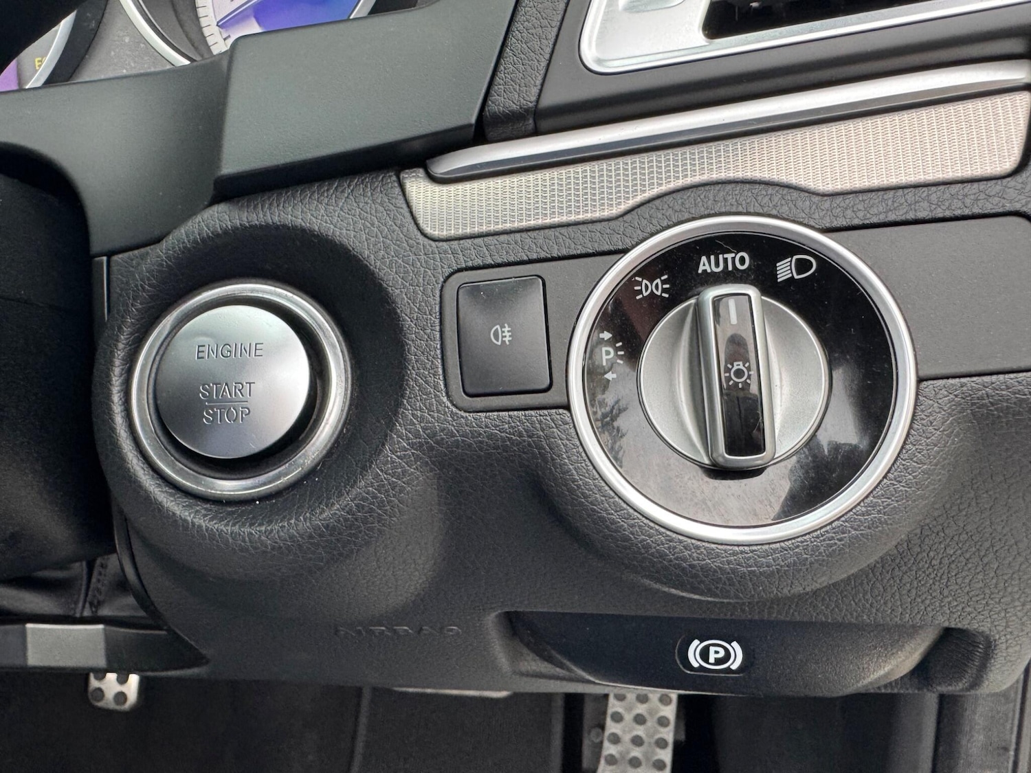 Used Mercedes-Benz E Class 2013 for sale - 76306318: Photo 29