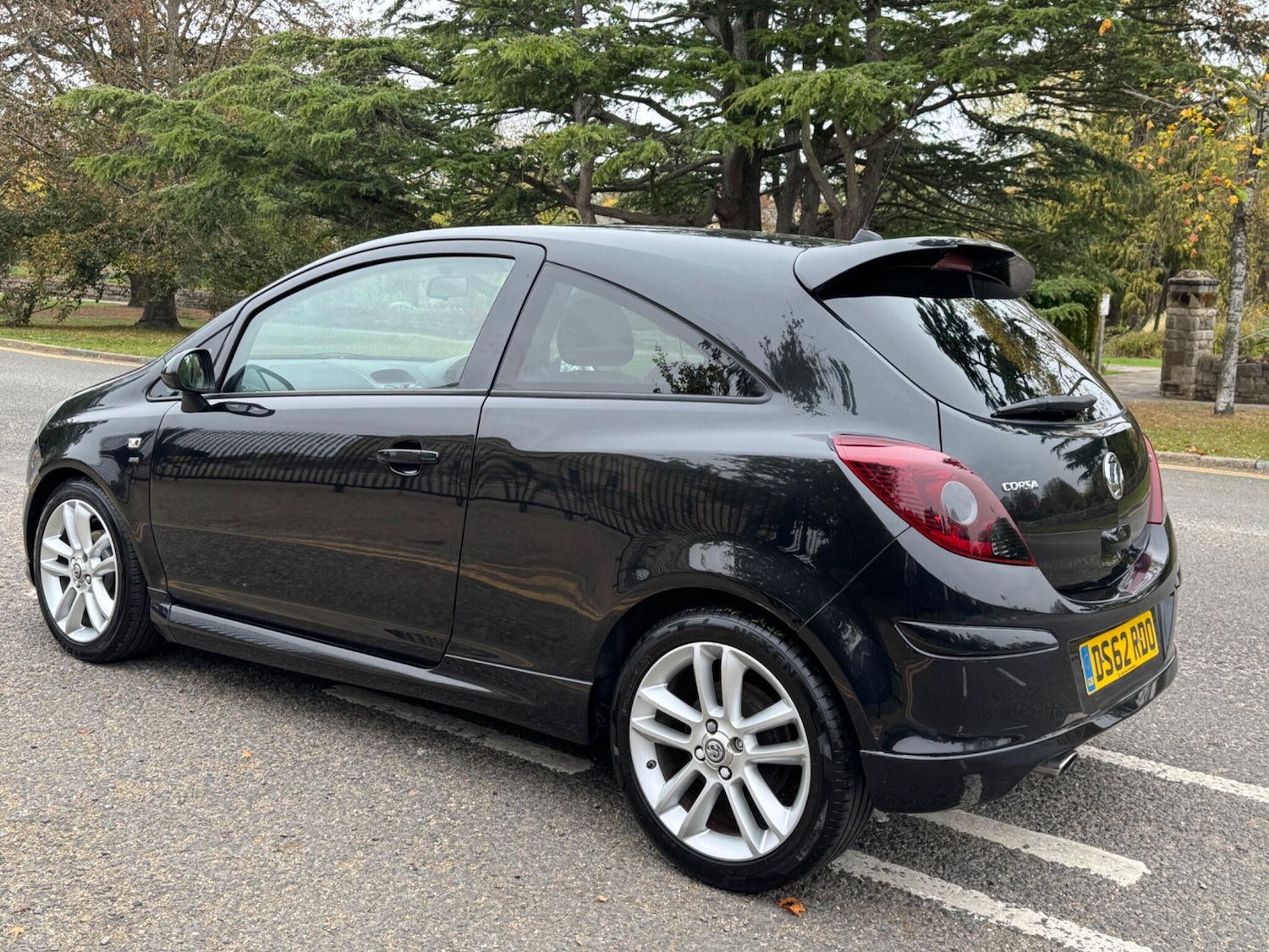 Used Vauxhall Corsa 2013 for sale - 76283125: Photo 5