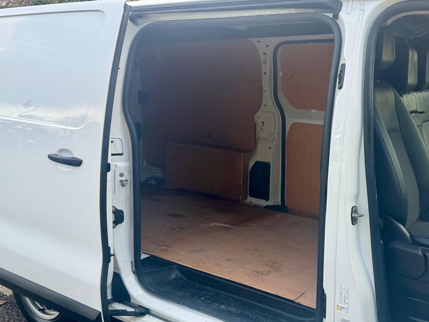 Used Peugeot Expert 2021 for sale - 76499513: Photo 21